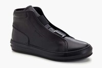 Extravagant Sneaker Series Image 5