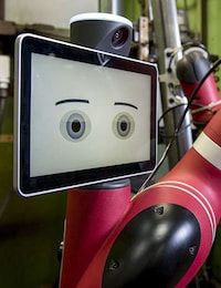 Smart Electronics Manufacturing Robots Image 2