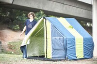 Reversible Homeless Shelters Image 8