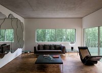 Tree-Textured Home Exteriors Image 5