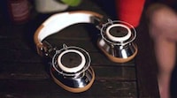 Hybrid Speaker Headphones Image 3