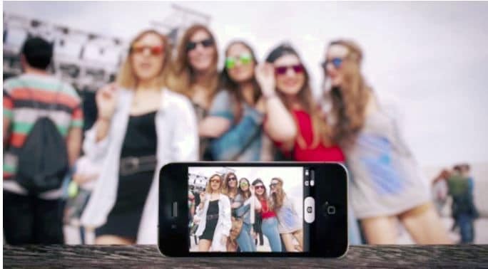 Photo-Snapping Sunglasses