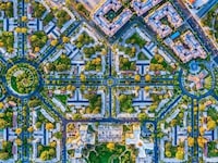 Symmetrical Urban Photography Image 2