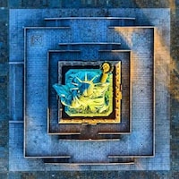 Symmetrical Urban Photography Image 3