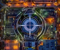 Symmetrical Urban Photography Image 4