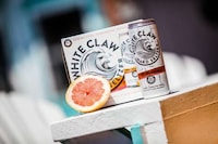 Alcoholic Seltzer Drinks Image 4