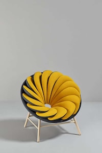 Colorful Avian Armchairs Image 5