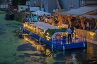Floating Beer Gardens Image 7