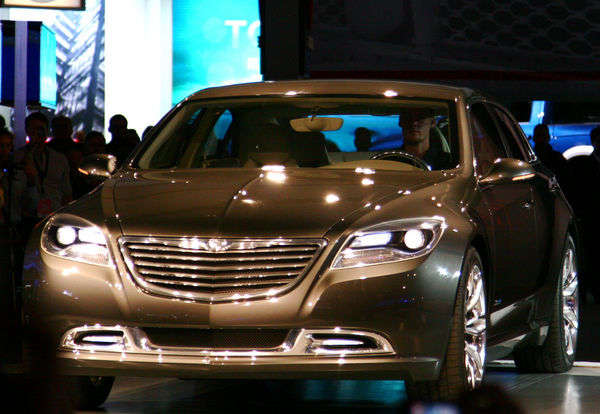 iPhone-Integrated Electric Vehicles