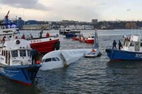 Emergency Landings On Water Image 4