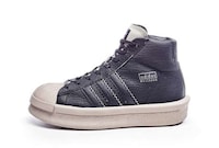 Textured High-Top Sneakers Image 3