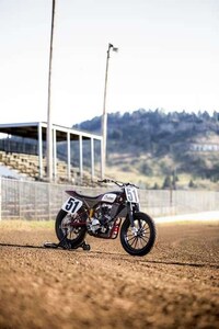 Carbon Fiber Motorbikes Image 3