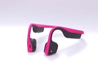 Charitable Athlete-Inspired Headphones Image 3