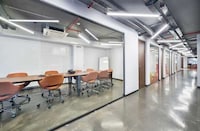 Vividly Graphic Office Spaces Image 5