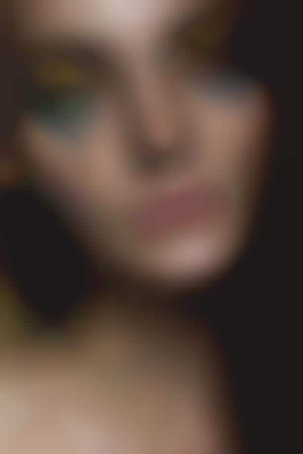 Expressive Glitter Cosmetics