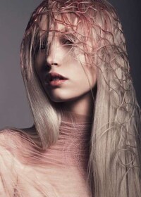 Sculptural Hair Portraits Image 6