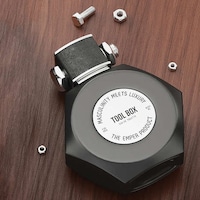Masculine Perfume Branding Image 4