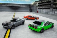 Modernized 70s Muscle Cars Image 3