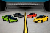 Modernized 70s Muscle Cars Image 4