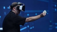 Standalone VR Headsets Image 2