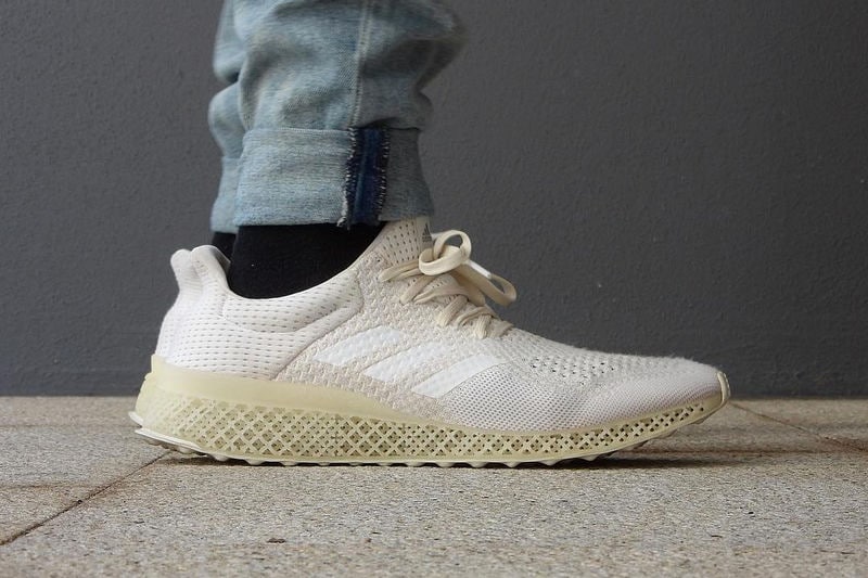 Minimalist 3D-Printed Sneakers