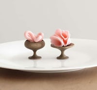 Sophisticated Dish-Shaped Rings Image 4