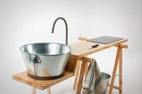 Skeletal Kitchen Islands Image 3