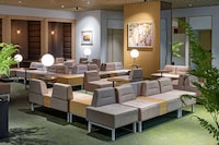 Earthy Office Interiors Image 8
