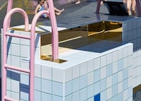 Tiled Pop-Up Kiosks Image 3