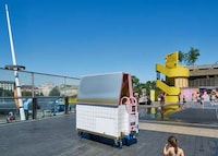 Tiled Pop-Up Kiosks Image 5
