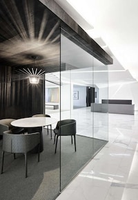 Understated Office Spaces Image 8