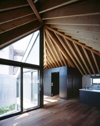 Earthquake-Resistant Homes Image 8