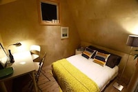 Customized Miniature Cabins Image 7