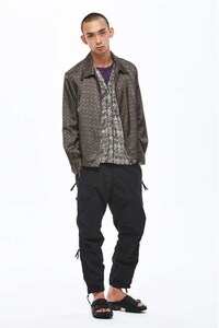 Juxtaposed Style Editorials Image 4