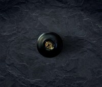 Cultural Olive Oil Branding Image 4