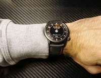 Speedometer-Inspired Timepieces Image 4