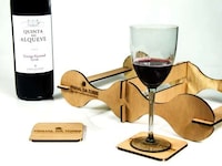 Sophisticated Wine Carriers Image 2