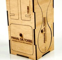 Sophisticated Wine Carriers Image 3