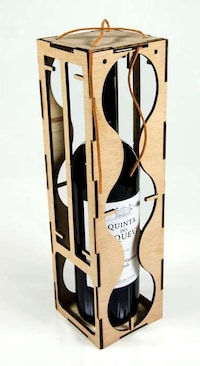 Sophisticated Wine Carriers Image 7