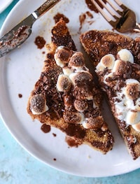 Campfire-Flavored Breakfasts Image 2