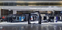 Sculptural Store Displays Image 4