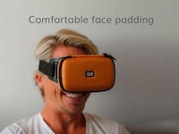 Portable Cinema Headsets Image 4