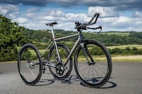 Aerodynamic Paralympic Trikes Image 6