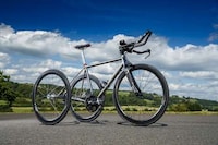 Aerodynamic Paralympic Trikes Image 8