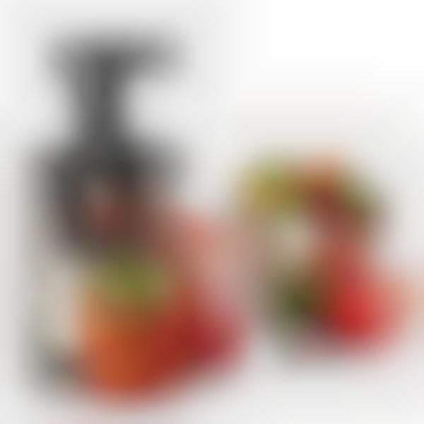 In-Home Cold Press Juicers