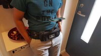 Smartphone-Holding Waist Bags Image 8