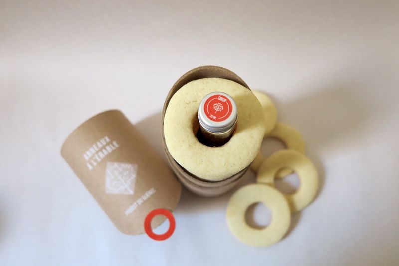 Cylindrical Maple Snack Packaging
