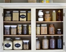 Zero-Waste Grocery Stores Article Thubnail