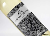 Three-Piece Wine Gift Boxes Image 3