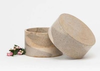 Rusted Homeware Items Image 8